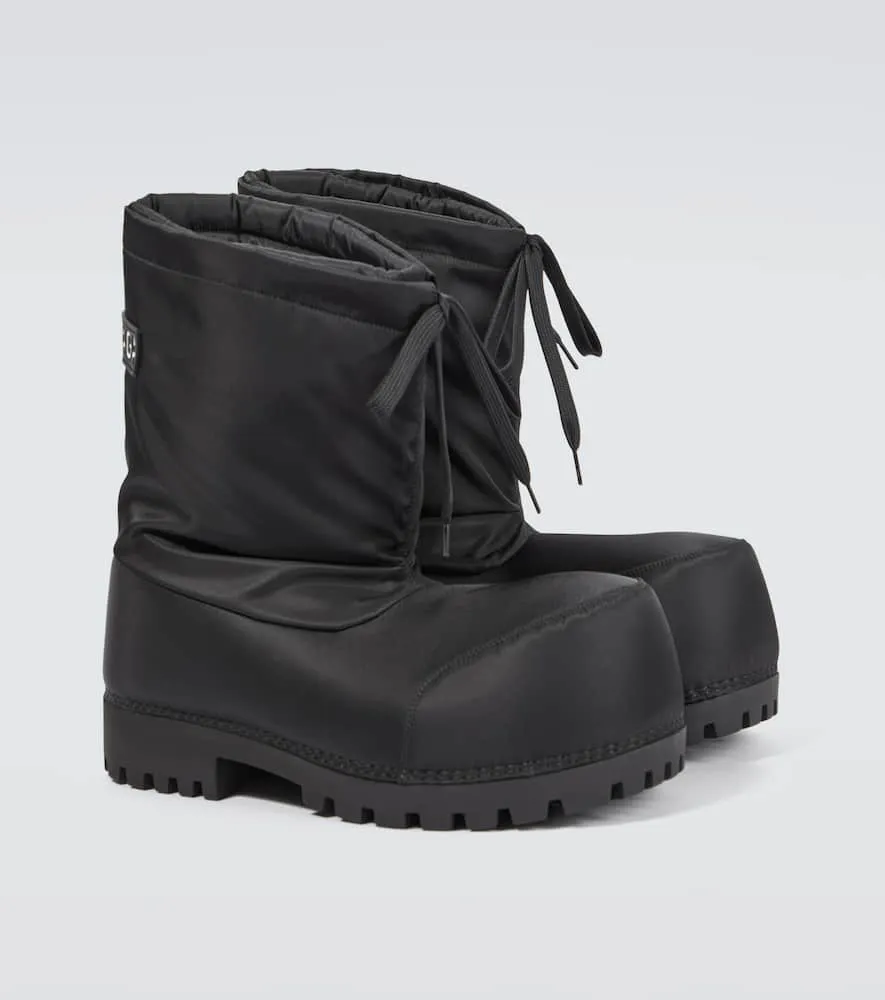 Balenciaga Alaska Low snow boots