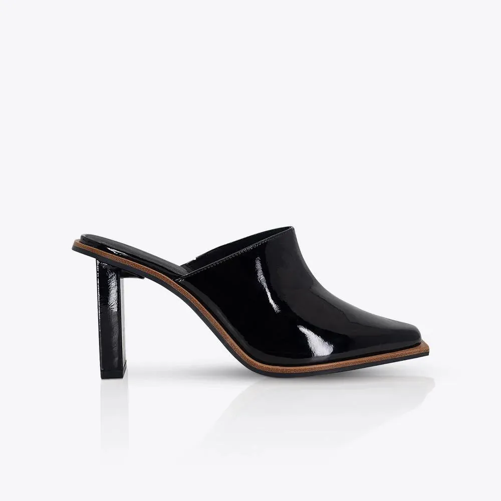 EON MULE | PATENT BLACK