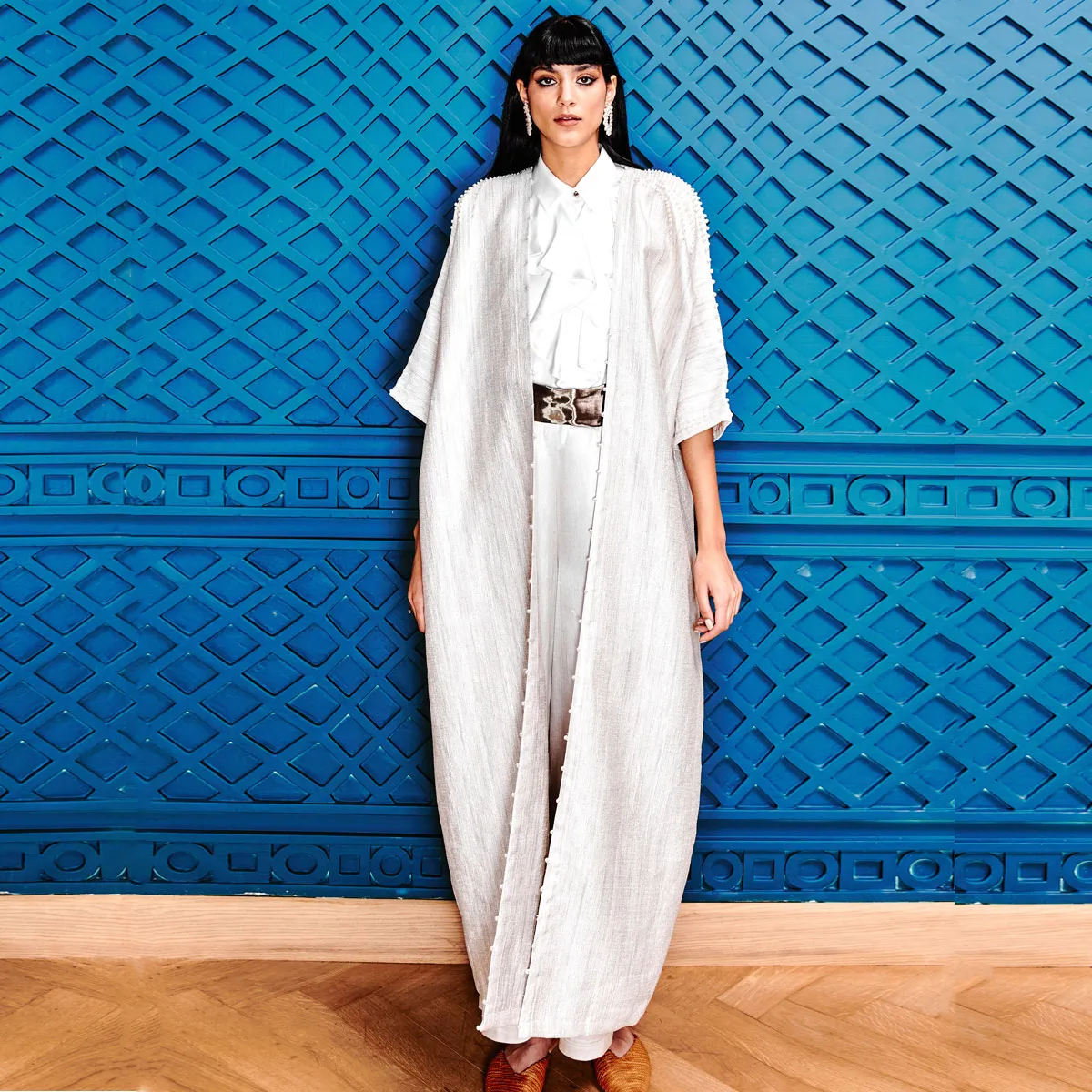 SWIRLS OF PEARLS ON SUGAR ABAYA